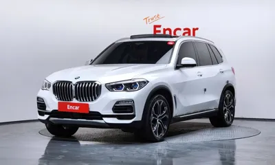 BMW X5 · 2021 год