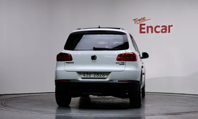 Volkswagen Tiguan 2015, 92281 км, за 5222.11 USD