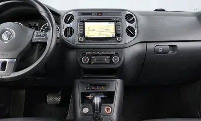 Volkswagen Tiguan 2015, 92281 км, за 5222.11 USD - фото 14