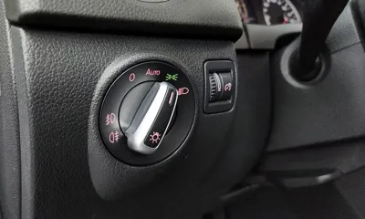 Volkswagen Tiguan 2015, 92281 км, за 5222.11 USD - фото 16