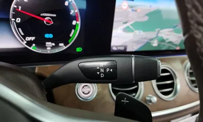 Mercedes-Benz E-Class 2020, 142981 км, за 17264.01 USD - фото 9