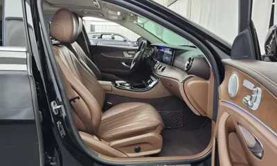 Mercedes-Benz E-Class 2020, 142981 км, за 17264.01 USD - фото 11