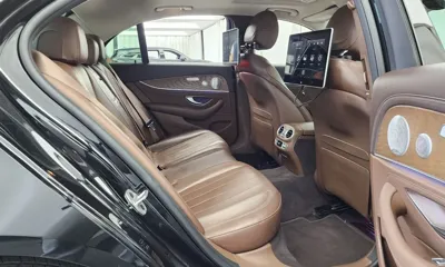 Mercedes-Benz E-Class 2020, 142981 км, за 17264.01 USD - фото 12