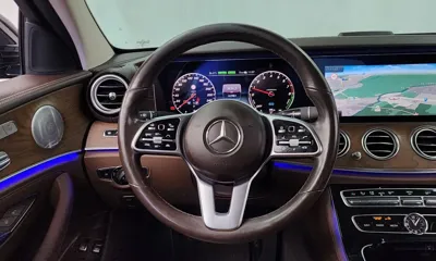 Mercedes-Benz E-Class 2020, 142981 км, за 17264.01 USD - фото 13