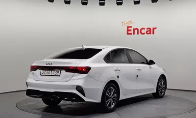 Kia K3 2022, 83925 км, за 10271.07 USD