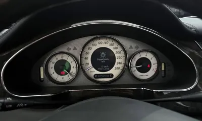 Mercedes-Benz CLS-Class 2010, 96509 км, за 6502.89 USD - фото 8
