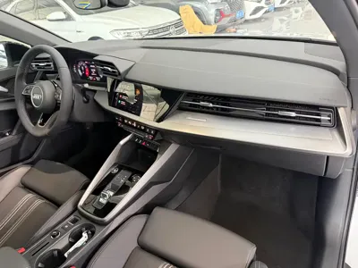 Audi A3 2023, 10500 км, за 22871.67 USD - фото 18