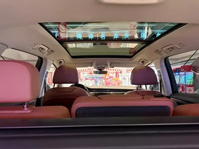 Audi Q7 2024, 90000 км, за 46909.04 USD - фото 7
