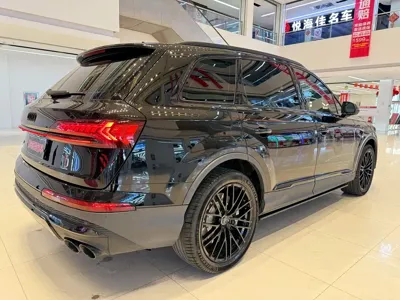 Audi Q7 2024, 90000 км, за 46909.04 USD - фото 9