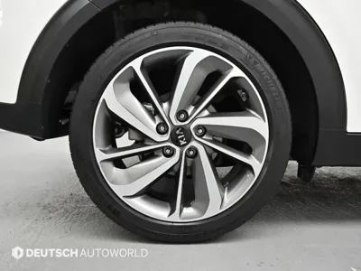 Kia Niro 2017, 56958 км, за 9846.4 USD