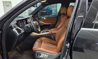 BMW X7 2024, 37600 км, за 63098.77 USD - фото 10