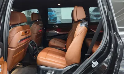 BMW X7 2024, 37600 км, за 63098.77 USD - фото 12