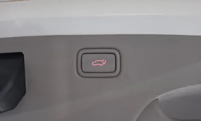 Kia Canival 2016, 161428 км, за 7481.14 USD - фото 18
