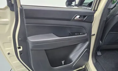 KG_Mobility_Ssangyong Musso 2025, 10817 км, за 23446.27 USD - фото 25