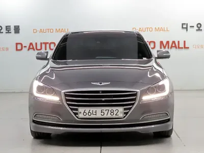 Hyundai Genesis 2014, 183914 км, за 6384.37 USD