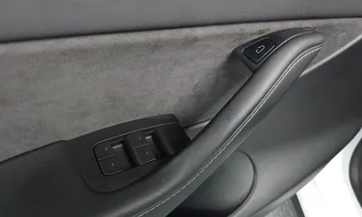 Tesla Model Y 2022, 56091 км, за 26046.74 USD - фото 28