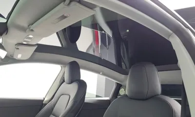 Tesla Model Y 2022, 56091 км, за 26046.74 USD - фото 31