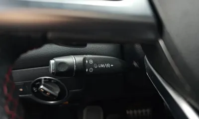 Mercedes-Benz CLA-Class 2018, 93498 км, за 9706.85 USD - фото 28