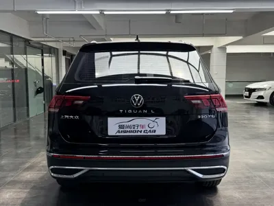 Volkswagen Tiguan L 2022, 40000 км, за 14643.31 USD - фото 6