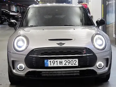MINI Clubman 2023, 40107 км, за 17723.51 USD