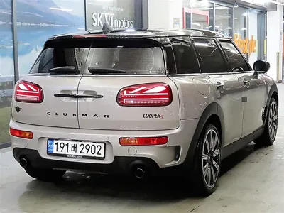 MINI Clubman 2023, 40107 км, за 17723.51 USD