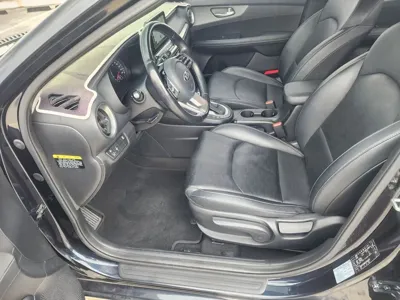 Kia K3 2019, 175592 км, за 4594.98 USD - фото 9