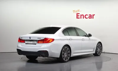 BMW 5-Series 2019, 109170 км, за 19762.07 USD