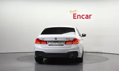 BMW 5-Series 2019, 109170 км, за 19762.07 USD