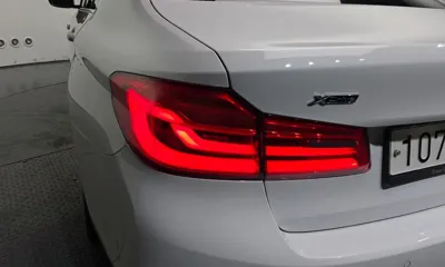 BMW 5-Series 2019, 109170 км, за 19672.57 USD - фото 23