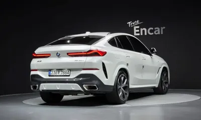 BMW X6 2024, 21233 км, за 67605.36 USD