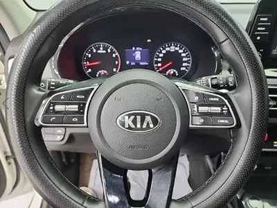 Kia Seltos 2020, 135198 км, за 8723.91 USD - фото 9