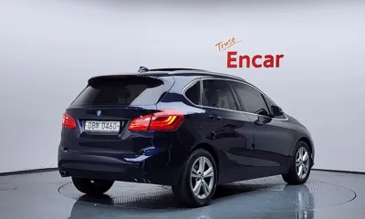 BMW 2-Series 2016, 123602 км, за 4561.08 USD