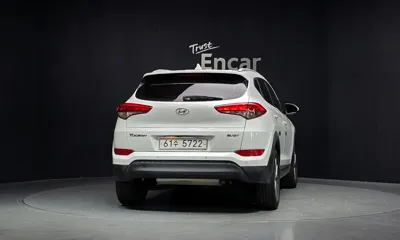 Hyundai Tucson 2016, 159081 км, за 5863.2 USD