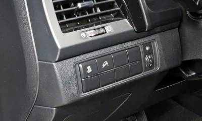 KG_Mobility_Ssangyong Rexton 2021, 76471 км, за 13708.6 USD - фото 14