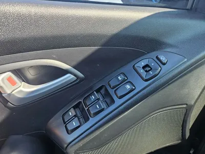 Hyundai Tucson 2014, 201226 км, за 3807.27 USD - фото 13