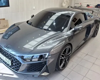 Audi R8 · 2021 год
