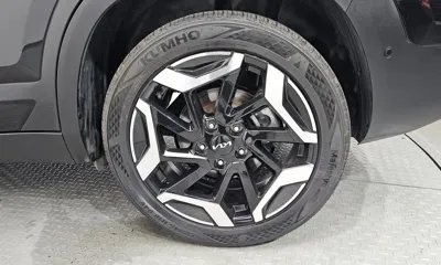 Kia Seltos 2024, 28040 км, за 17526.59 USD - фото 21
