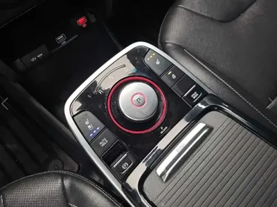 Kia Niro 2023, 245470 км, за 8790.78 USD - фото 8