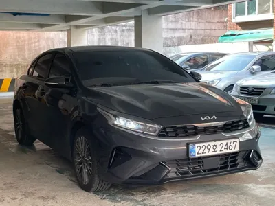 Kia K3 2024, 19000 км, за 10334.05 USD