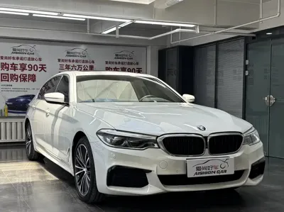 BMW 5 Series 2020, 82000 км, за 27121.37 USD