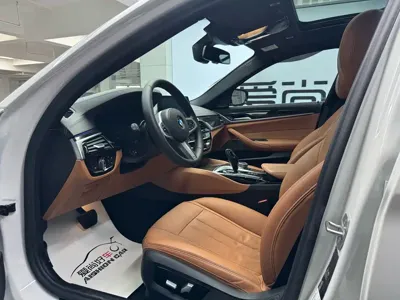 BMW 5 Series 2020, 82000 км, за 26968.34 USD - фото 8