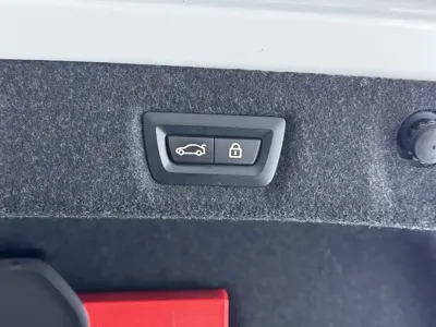 BMW 5 Series 2020, 82000 км, за 26968.34 USD - фото 20
