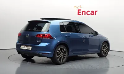 Volkswagen Golf 2016, 187670 км, за 5537.46 USD