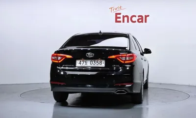 Hyundai Sonata 2016, 143939 км, за 5009.11 USD