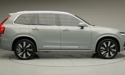 Volvo XC90 2024, 28199 км, за 50544.83 USD