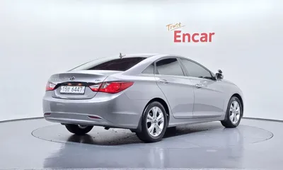 Hyundai Sonata 2010, 144060 км, за 2511.9 USD