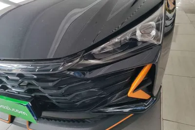 Dongfeng Aeolus Yixuan 2024, 78400 км, за 7891 USD - фото 8