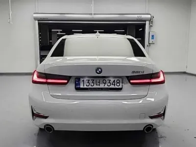 BMW 3-Series 2022, 34763 км, за 21327.29 USD