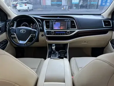 Toyota Highlander 2015, 140000 км, за 12966.14 USD - фото 8