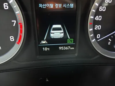 Hyundai Sonata 2019, 95000 км, за 8205.33 USD - фото 8